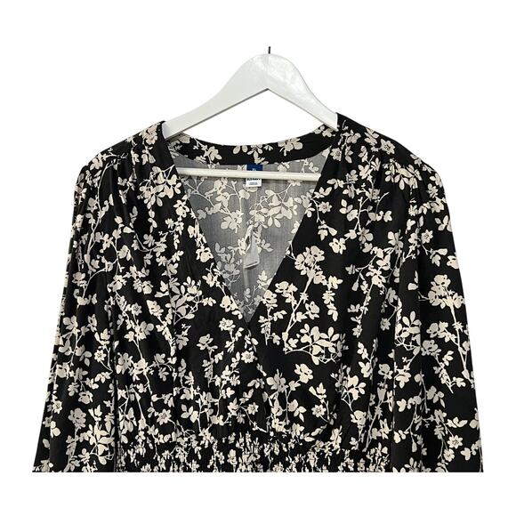 Old Navy Top Womens XLarge Tall Puff-Sleeve Black Floral Smocked Peplum Blouse - Picture 4 of 11